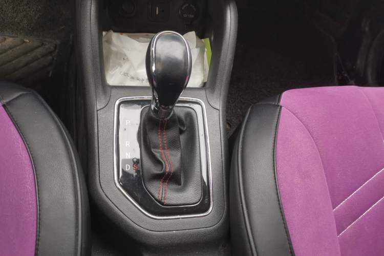 Used CHANGAN CS35 2017 1.6L Automatic Luxury Model
