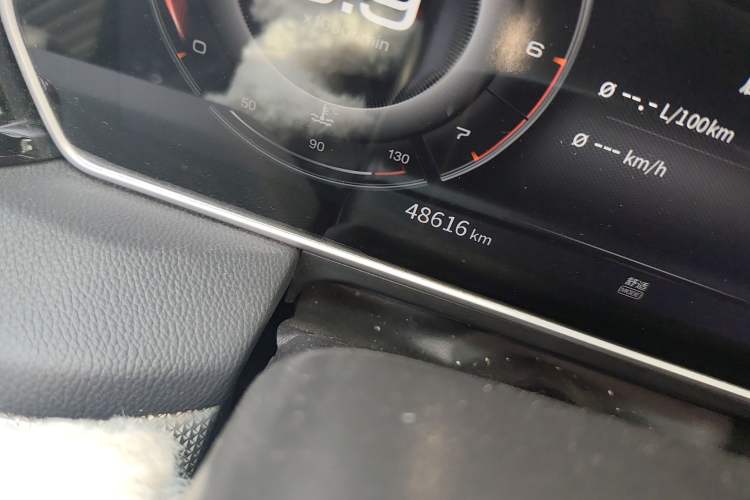 Used Hongqi HS5 2022 2.0T Smart Connect Flagship Edition