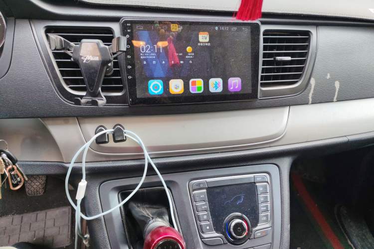 Used SAIC MAXUS G10 2019 Facelift PLUS 1.9T Manual Smart Edition Diesel Emission Standard China V Audio And AC Panel