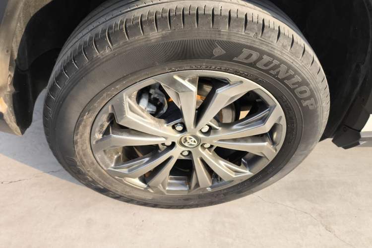 Used Toyota RAV4 2023 2.0L CVT Two-Wheel Drive Fashion Plus Edition