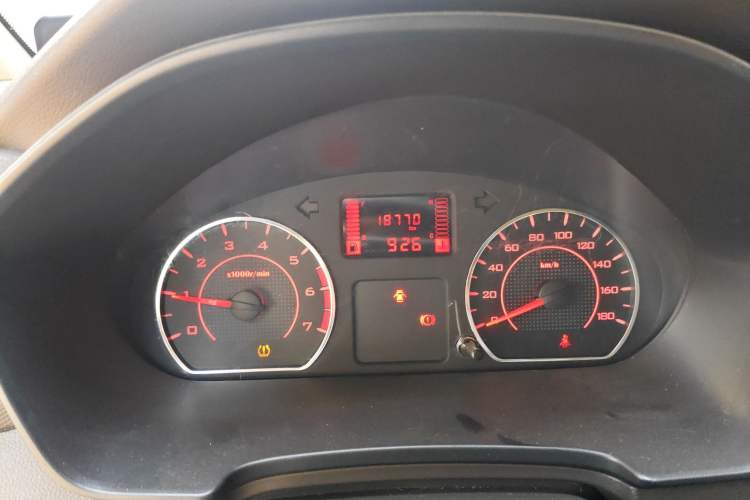 Used Wuling Hongguang V 2022 1.5L Jingqu Edition Electric-Assist LAR Instrument Cluster