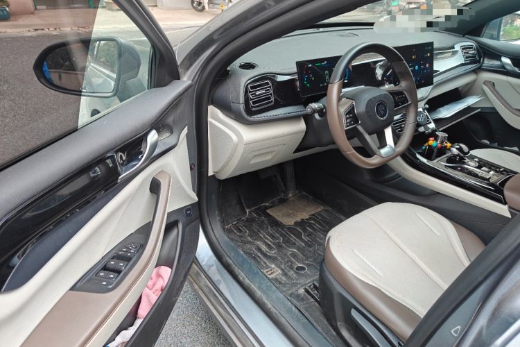 Used BYD Qin PLUS 2023 Champion Edition DM-i 55KM Leading Model