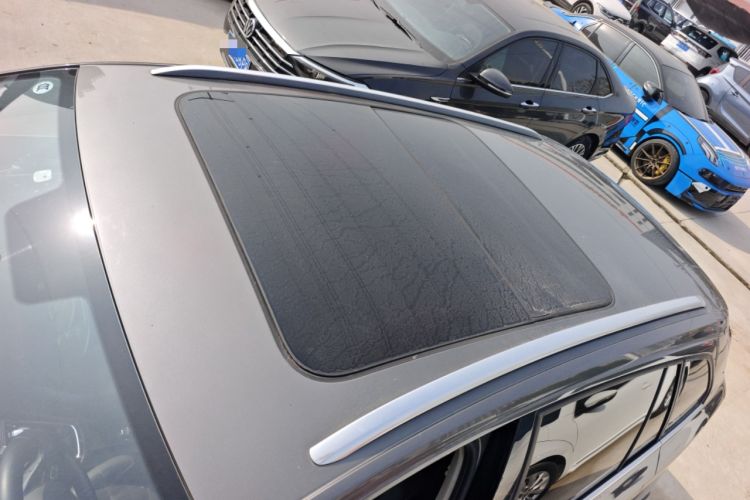 Used Volkswagen C-TREK 2017 1.6L Automatic Luxury Model