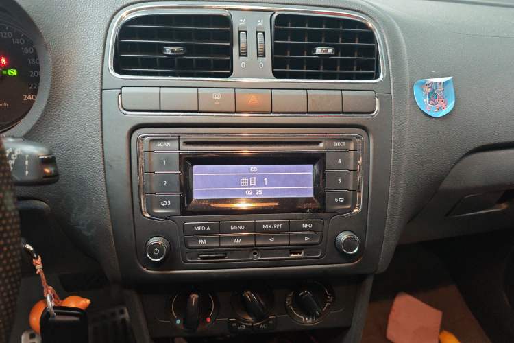 Used Volkswagen Polo 2013 1.4L Automatic Comfort Edition
