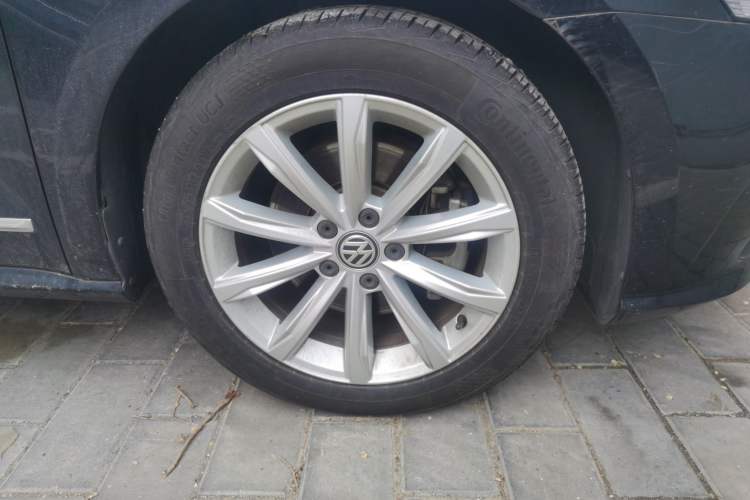 Used Volkswagen Passat 2017 330TSI DSG Luxury Edition
