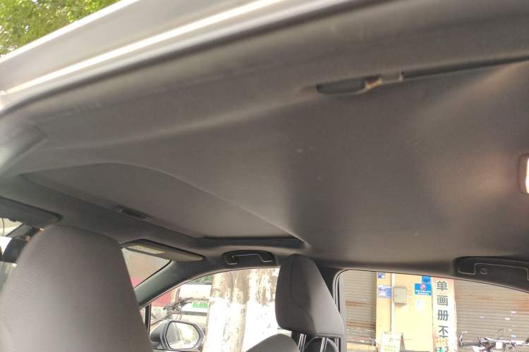 Used Toyota Levin 2021 185T CVT Luxury Edition
