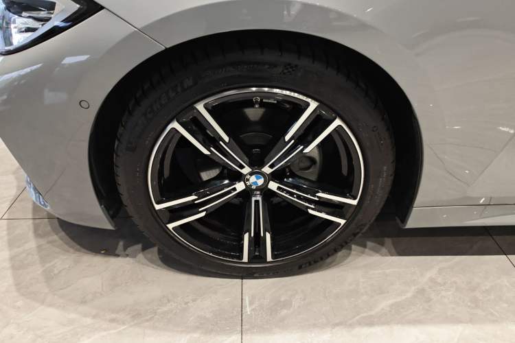 Used BMW 4 Series 2023 425i M Sport Package