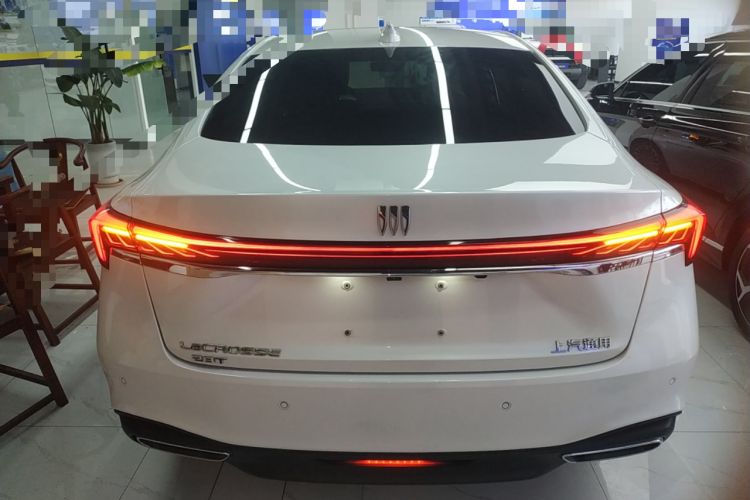 Used Buick LaCrosse 2023 28T Prestige Edition