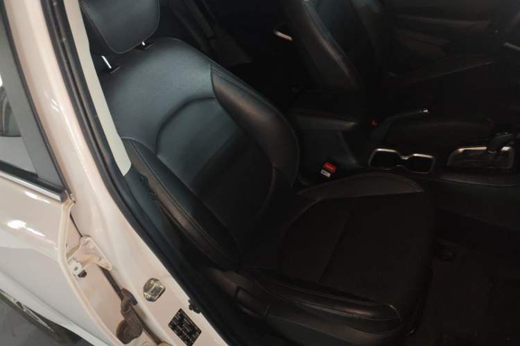 Used Hyundai ix35 2019 2.0L Automatic 2WD Zhiyong·Changxiang Edition China VI Standard
