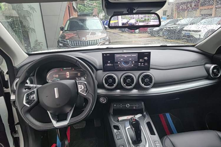 Used Wey VV5 2021 1.5T Two-Wheel Drive Smart Pioneer
