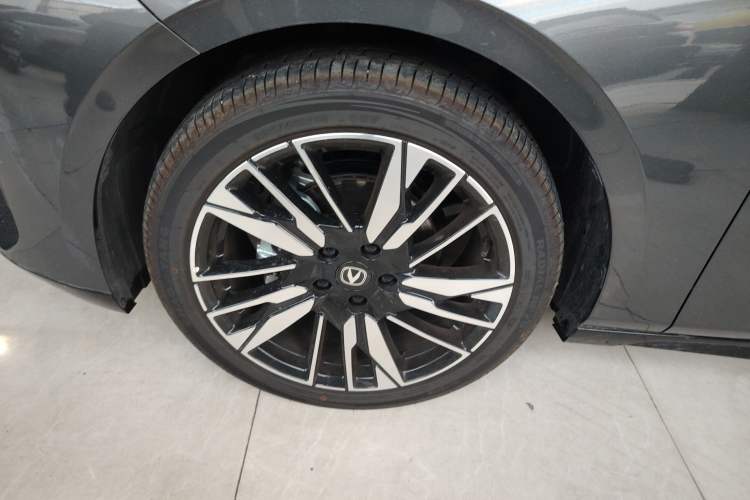 Used Changan Eado 2026 Model, Fourth Generation, 1.5T 500Bar Smart Enjoyment Edition
