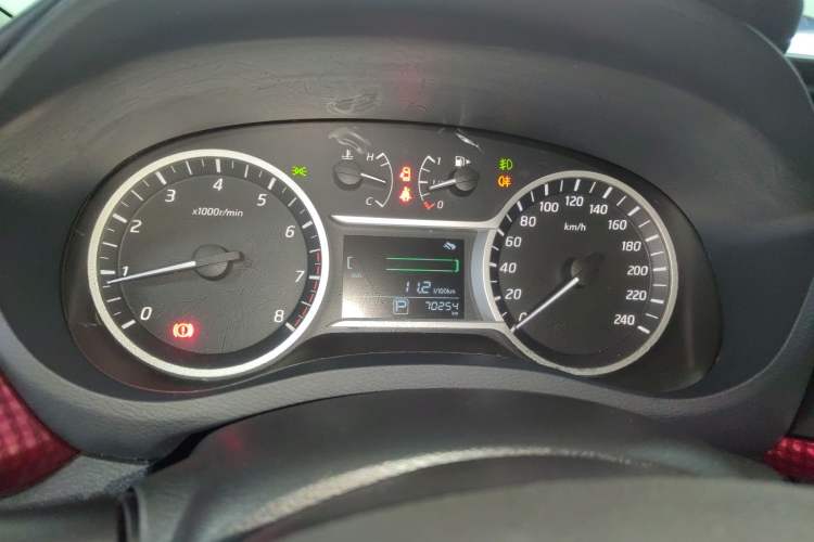 Used Nissan Lannia 2020 1.6L CVT Cool Edition Instrument Cluster