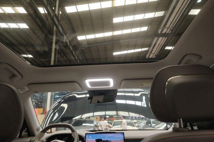 Used Zeekr 7X 2025 75 kWh Rear-Wheel Drive Intelligent Driving Version
