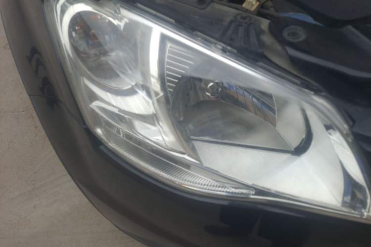 Used SsangYong Korando 2011 2.0T Diesel Two-Wheel Drive Automatic Luxury Navigation Edition
