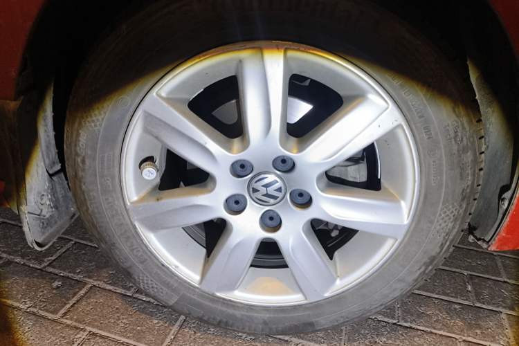 Used Volkswagen Polo 2011 1.6L Automatic ZhiKu Edition