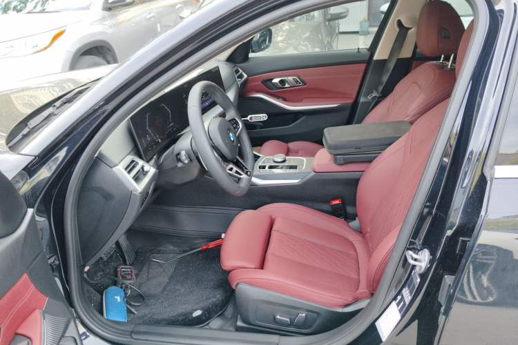 Used BMW 3 Series 2025 325Li M Sport Package Left Front Seat