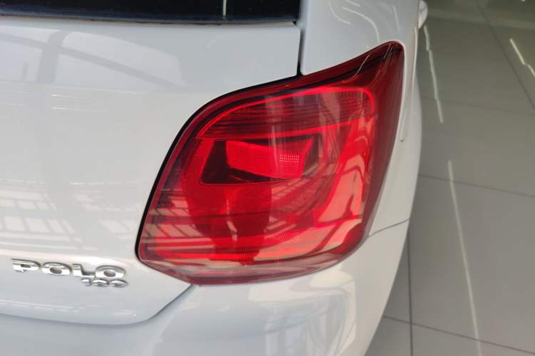 Used Volkswagen Polo 2018 1.5L Automatic Advanced Driving Model Right Rear Taillight