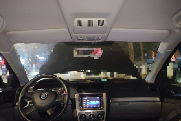 Used Skoda Octavia 2015 Classic Model 1.6L Manual Eado Version