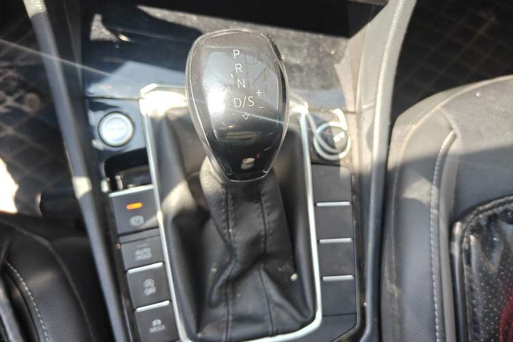 Used Volkswagen Sagitar 2022 280TSI DSG Flyover Edition