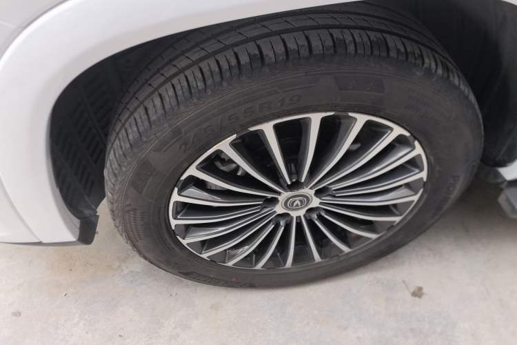 Used CHANGAN CS95 2019 2.0T Two-Wheel-Drive Luxury Version