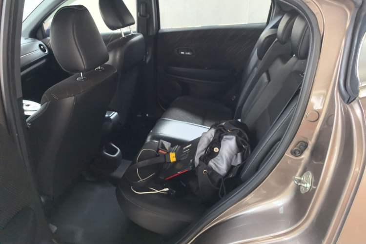 Used Honda XR-V 2015 1.8L EXi CVT Comfort Version
