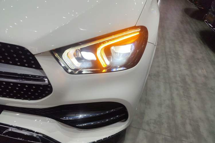 Used Mercedes-Benz GLE 2020 GLE 450 4MATIC Stylish Model
