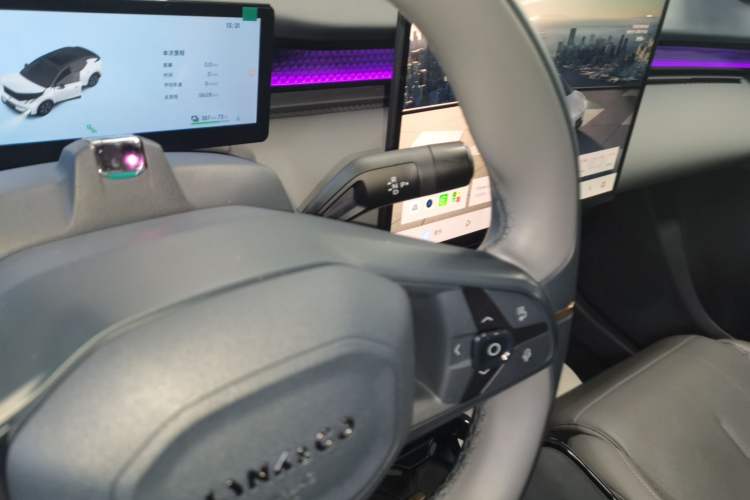 Used Lynk & Co Z20 2025 530 km Range Rear-Wheel Drive Max