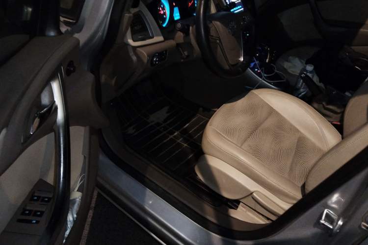 Used Buick GT 2010 GT 1.8L Automatic Fashion Edition
