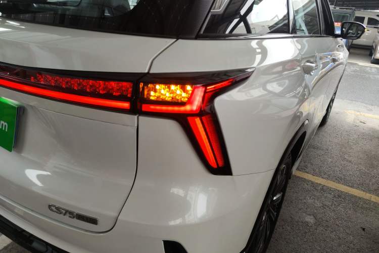 Used CHANGAN CS75 PLUS 2026 Model, Smart Champion Edition 1.5T New Blue Whale Smart Navigation Version