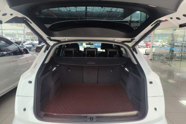 Used Audi Q5L 2020 Revised 40 TFSI Prestige Edition
