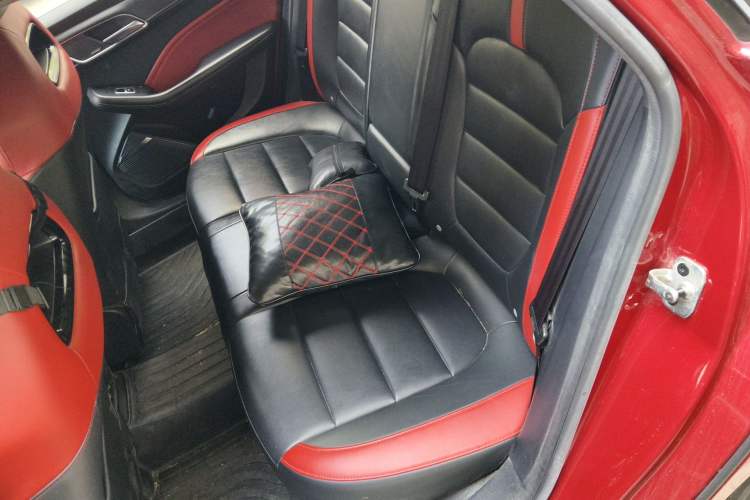 Used MG 6 2020 1.5T Automatic Trophy Smart Drive Flagship Edition Left Rear Seat