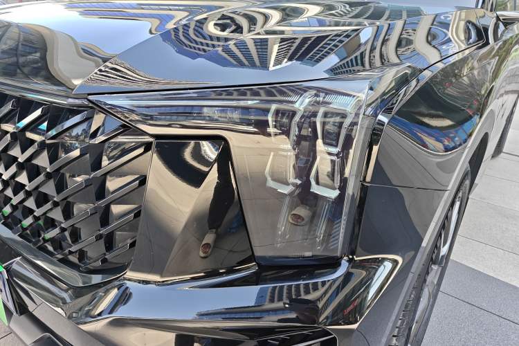 Used GAC Trumpchi GS8 2022 Linghang Series 2.0 TGDI Two-Wheel-Drive Luxury Smart Connectivity Version (7 Seats)
