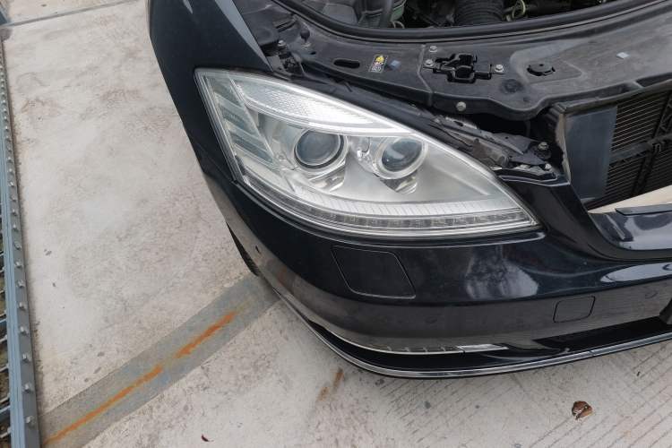 Used Mercedes-Benz S-Class 2010 S 300 L Luxury Model
