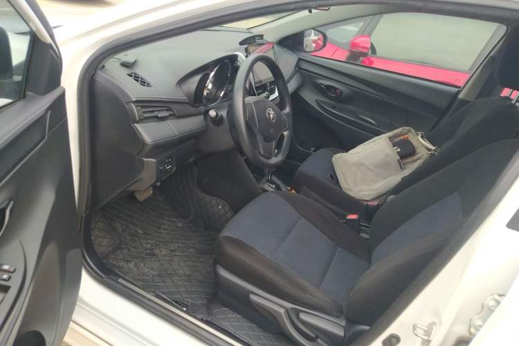 Used Toyota YARiS L Zhi Xiang 2018 1.5E CVT Champion Limited Edition Driver Seat