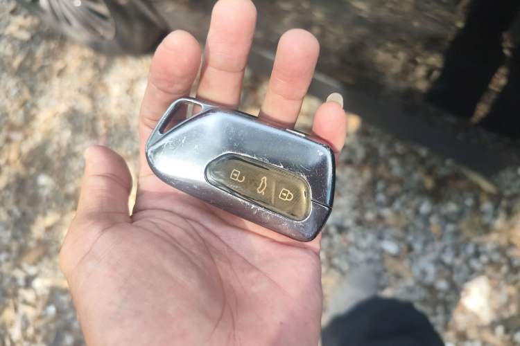 Used Volkswagen Tavendor 2024 330TSI Luxury Touring Edition Interior 1