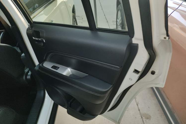 Used Jeep Compass (Import) 2014 Revised Version 2.4L Four-Wheel Drive Comfort Edition