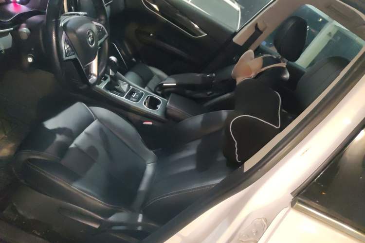 Used BYD Song MAX 2017 1.5T Automatic Smart Connect Elite 7-Seater
