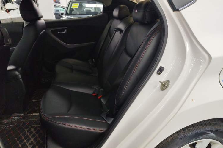 Used Hyundai Elantra (5th Generation / Langdong) 2016 1.6L Automatic Prestige Model