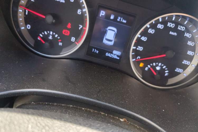 Used Kia kx1 Stonic 2021 1.4L CVT Fun & Sunroof Model