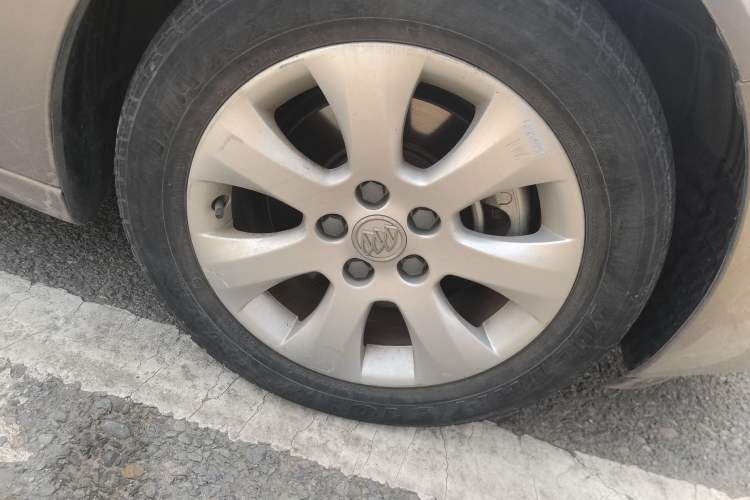 Used Buick Regal 2015 1.6T Leading Technology Model
