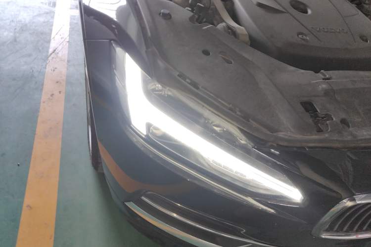 Used Volvo S90 2019 T5 Zhiyi Edition Right Front Headlight