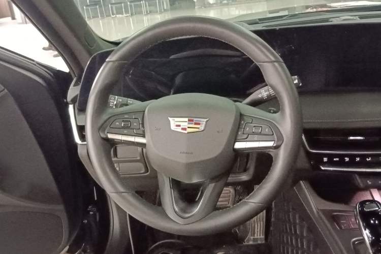 Used Cadillac CT5 2024 28T Luxury Pro Trim
