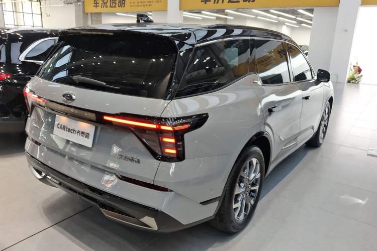 Used Ford Edge 2023 Ford Explorer L 2.0T EcoBoost Four-Wheel Drive 7-Seater Supreme Model