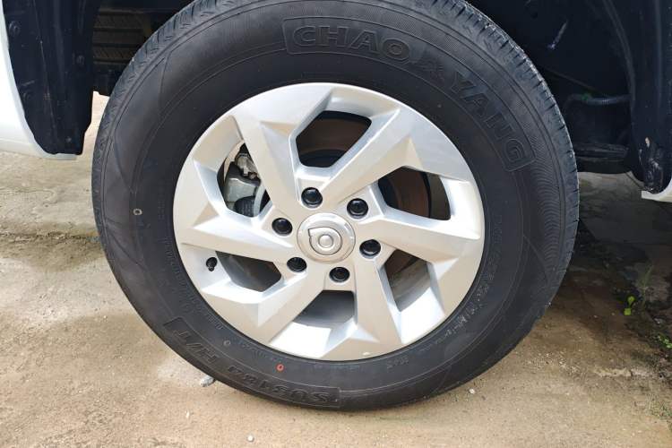 Used Great Wall King Kong Poer 2024 2.0T Automatic 8AT Diesel Two-Wheel-Drive Elite Flatbed
