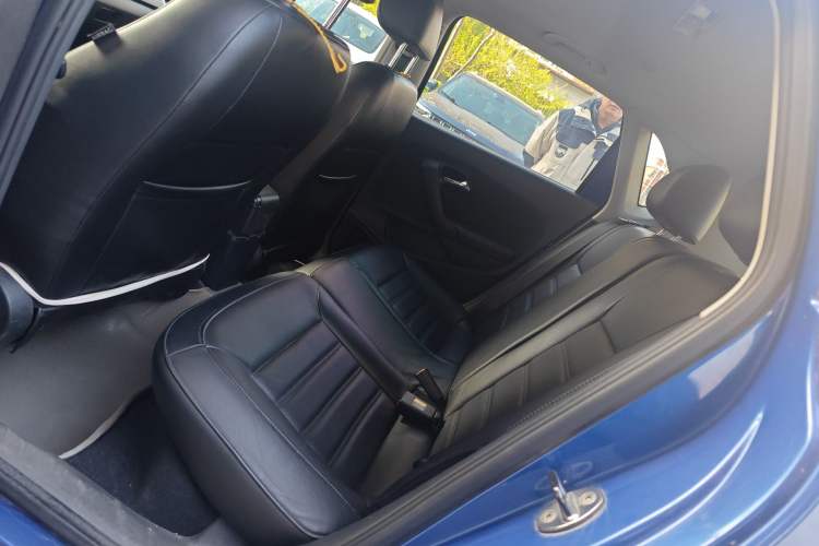 Used Volkswagen Polo 2011 1.4L Automatic ZhiCool Edition
