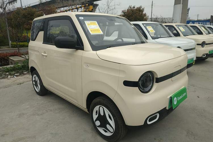 Used Geely Galaxy Panda 2025 210 km – Yuanqi Bear