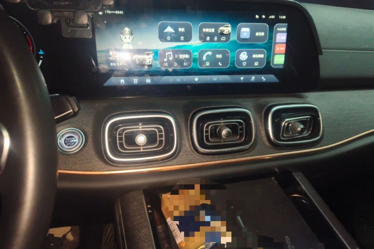 Used Chery Tiggo 9 2023 2.0T Dual-Clutch Two-Wheel Drive Luxury Edition 5 Seats Audio And AC Panel