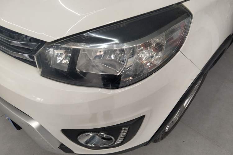 Used Haval H1 2017 Red-Label 1.5L AMT Luxury Model