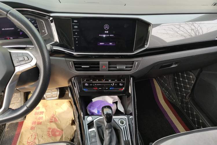 Used Volkswagen Tayron X 2020 330TSI Two-Wheel Drive Luxury Smart Connectivity Version