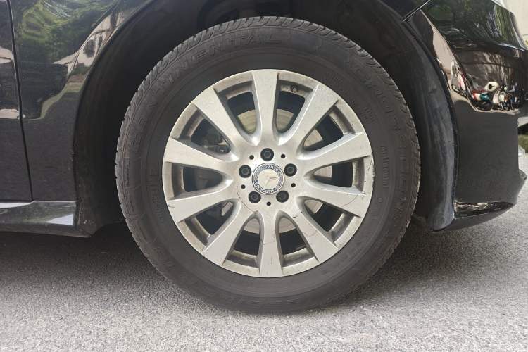 Used Mercedes-Benz R-Class 2014 R 320 4MATIC Business Model